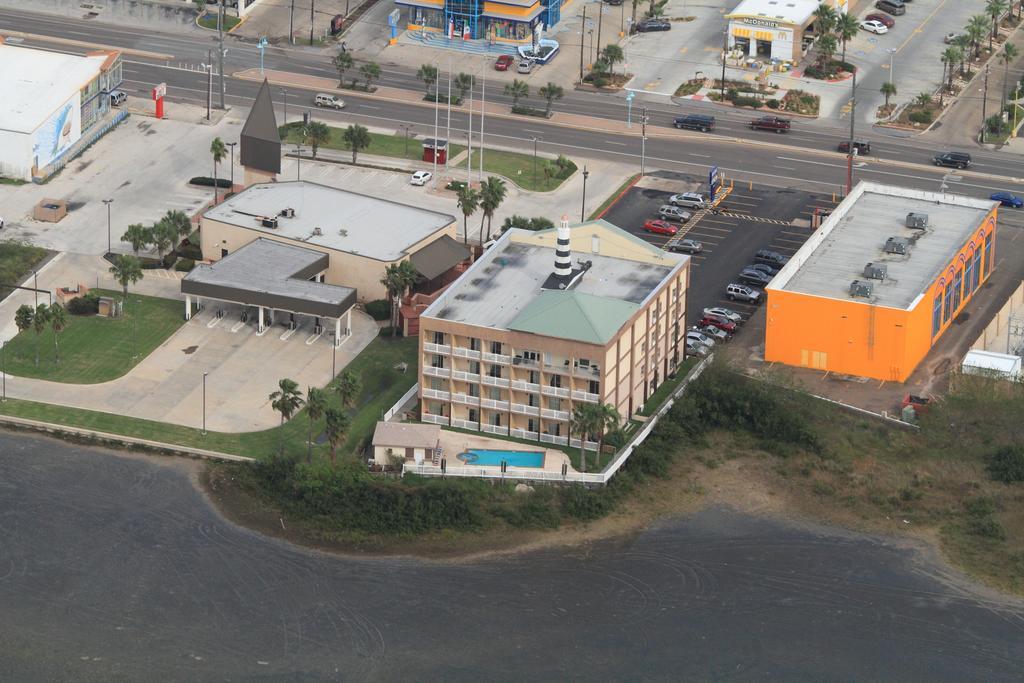 Blue Bay Inn And Suites South Padre Island Exterior photo