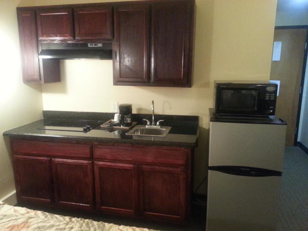 Blue Bay Inn And Suites South Padre Island Room photo