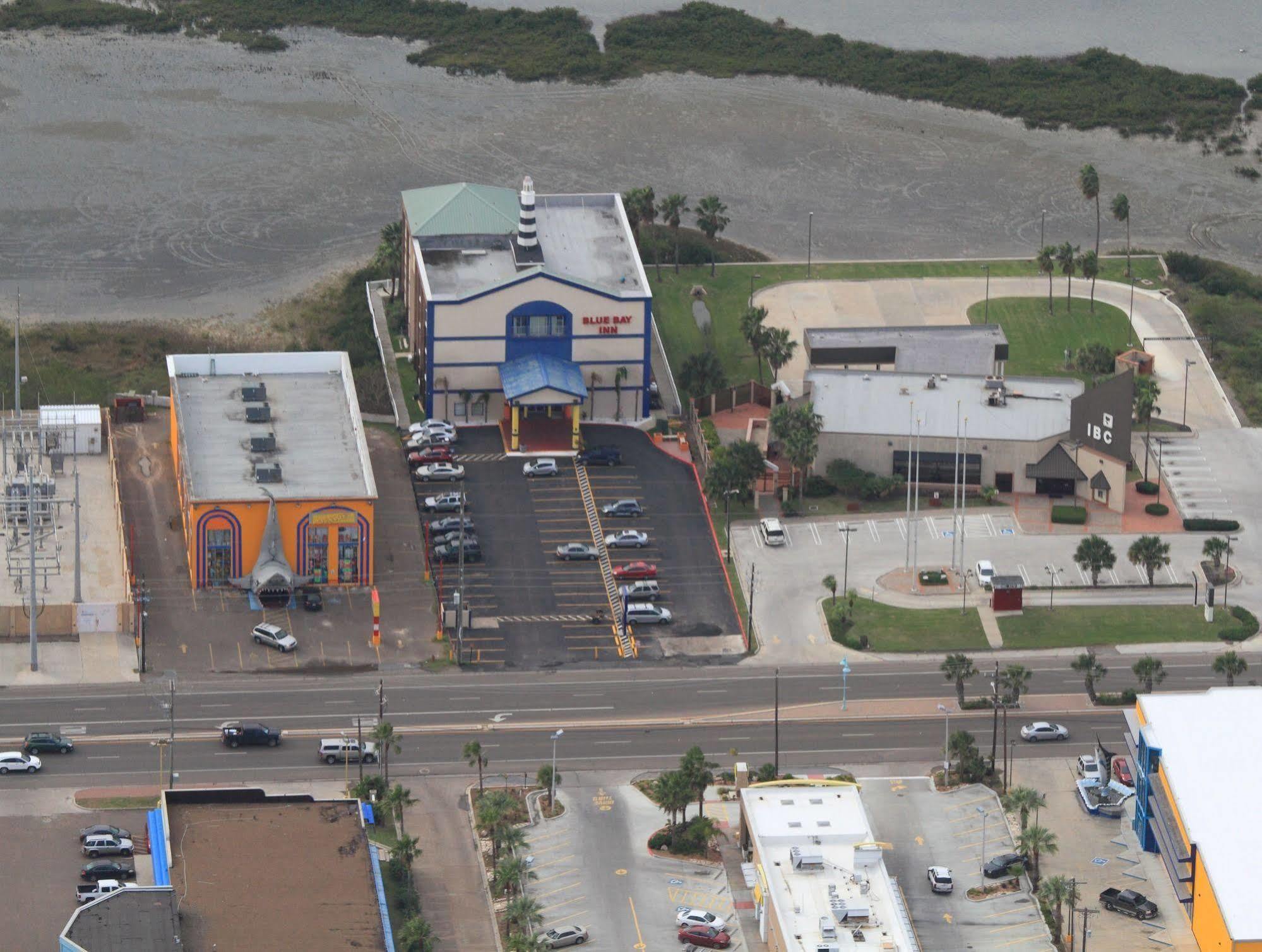 Blue Bay Inn And Suites South Padre Island Exterior photo